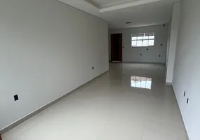 Foto 1 de Sobrado com 2 Quartos à venda, 80m² em Potecas, São José