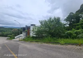 Foto 1 de Lote/Terreno à venda, 450m² em Roçado, São José