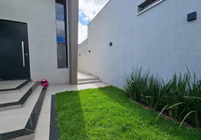 Foto 1 de Casa com 3 Quartos à venda, 140m² em Parque Serrano, Formosa