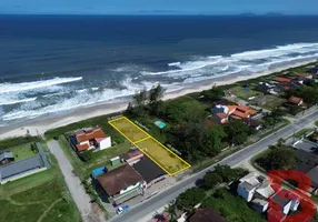 Foto 1 de Lote/Terreno à venda, 840m² em Barra do Sai, Itapoá