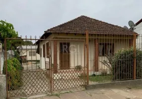 Foto 1 de Casa com 4 Quartos à venda, 146m² em Cavalhada, Porto Alegre