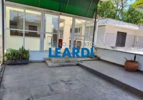 Foto 1 de Casa com 3 Quartos para venda ou aluguel, 231m² em Granja Julieta, São Paulo