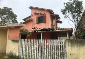 Foto 1 de Casa com 4 Quartos à venda, 150m² em Centro, São Francisco de Itabapoana