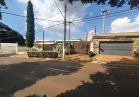 Foto 1 de Casa com 3 Quartos para venda ou aluguel, 250m² em Jardim Chapadão, Campinas