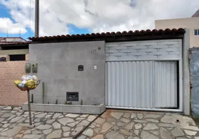 Foto 1 de Casa com 2 Quartos à venda, 100m² em Planalto Boa Esperança, João Pessoa