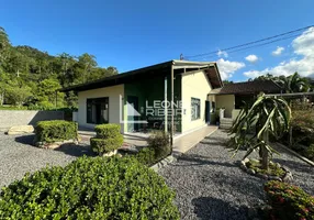 Foto 1 de Casa com 3 Quartos à venda, 191m² em Pomeranos, Timbó