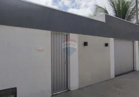 Foto 1 de Casa com 3 Quartos para alugar, 105m² em Nanuque, Teixeira de Freitas