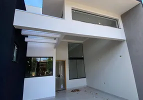 Foto 1 de Casa com 3 Quartos à venda, 90m² em Jardim Monte Rei, Maringá