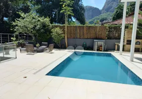 Foto 1 de Casa com 4 Quartos para venda ou aluguel, 557m² em Gávea, Rio de Janeiro