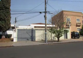 Foto 1 de Casa com 3 Quartos à venda, 227m² em Jardim América, Ribeirão Preto