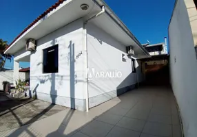 Foto 1 de Casa com 2 Quartos à venda, 252m² em Jardim Iate Clube, Balneário Camboriú