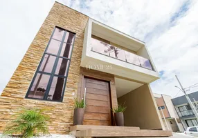 Foto 1 de Casa de Condomínio com 3 Quartos à venda, 179m² em Pinheirinho, Curitiba