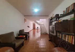 Foto 1 de Casa com 3 Quartos à venda, 170m² em Jardim Peri-Peri, São Paulo