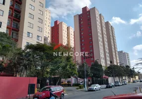 Foto 1 de Apartamento com 2 Quartos à venda, 49m² em Vila Carmosina, São Paulo