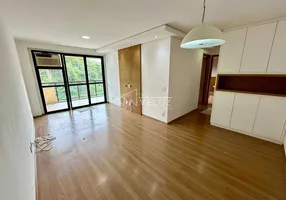 Foto 1 de Apartamento com 2 Quartos à venda, 77m² em Laranjeiras, Rio de Janeiro