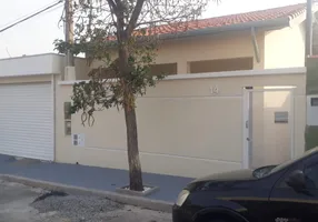 Foto 1 de Casa com 2 Quartos à venda, 120m² em Cecap, Itatiba