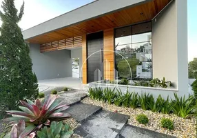 Foto 1 de Casa com 3 Quartos à venda, 216m² em Cidade Universitaria Pedra Branca, Palhoça