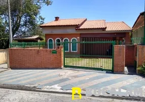 Foto 1 de Casa com 3 Quartos à venda, 250m² em Jardim Paraíso, Itapecerica da Serra