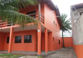 Foto 1 de Casa com 4 Quartos à venda, 178m² em Martim de Sa, Caraguatatuba