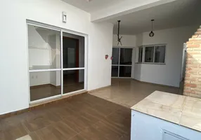 Foto 1 de Casa com 3 Quartos à venda, 187m² em Chacaras Reunidas Sao Jorge, Sorocaba