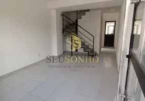 Foto 1 de Casa de Condomínio com 2 Quartos à venda, 60m² em Vargem Grande, Rio de Janeiro