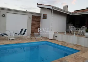 Foto 1 de Casa com 3 Quartos à venda, 250m² em Jardim Paulista, Atibaia