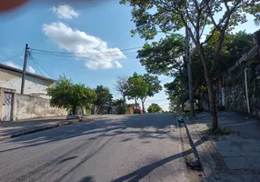 Foto 1 de Lote/Terreno com 1 Quarto à venda, 1000m² em Engenheiro Leal, Rio de Janeiro