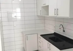 Foto 1 de Apartamento com 2 Quartos à venda, 51m² em Utinga, Santo André