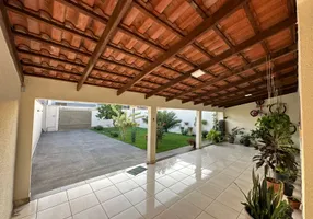 Foto 1 de Casa com 2 Quartos à venda, 145m² em Residencial Moinho dos Ventos, Goiânia