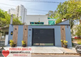 Foto 1 de Sobrado com 3 Quartos à venda, 180m² em Parque Residencial Julia, São Paulo