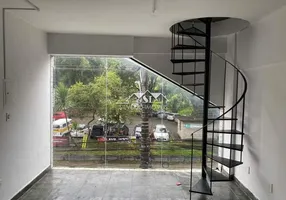 Foto 1 de Ponto Comercial à venda, 30m² em Bingen, Petrópolis