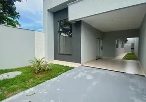 Foto 1 de Casa com 3 Quartos à venda, 102m² em Centro, Camboriú