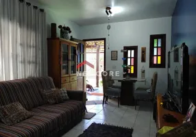 Foto 1 de Casa com 2 Quartos à venda, 119m² em Piratininga, Niterói