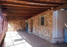 Foto 1 de Casa com 3 Quartos à venda, 221m² em Centro, Araraquara