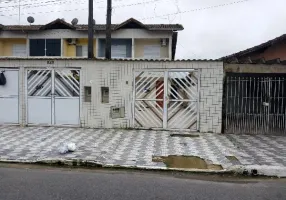 Foto 1 de Casa com 2 Quartos à venda, 117m² em Melvi, Praia Grande