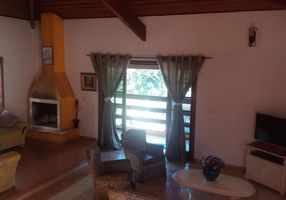 Foto 1 de Casa de Condomínio com 6 Quartos à venda, 360m² em Centro Tres Pontes, Amparo