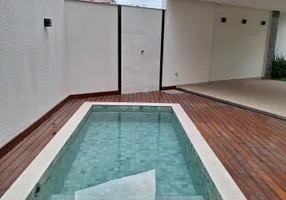 Foto 1 de Sobrado com 3 Quartos à venda, 200m² em Praia do Morro, Guarapari