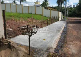 Foto 1 de Lote/Terreno à venda, 360m² em Jardim Inconfidência, Uberlândia