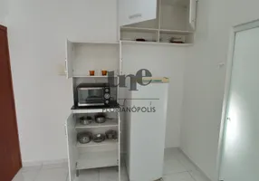 Foto 1 de Apartamento com 1 Quarto à venda, 49m² em Carvoeira, Florianópolis