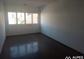 Foto 1 de Apartamento com 2 Quartos à venda, 60m² em Barra do Imbuí, Teresópolis