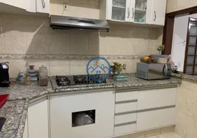 Foto 1 de Casa com 5 Quartos à venda, 300m² em Jardim Santa Izabel, Hortolândia