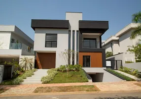 Foto 1 de Casa de Condomínio com 4 Quartos à venda, 525m² em Centro, Santana de Parnaíba