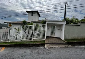 Foto 1 de Casa com 3 Quartos à venda, 388m² em Quintas, Nova Lima