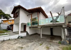 Foto 1 de Casa com 4 Quartos à venda, 180m² em Santa Amélia, Belo Horizonte