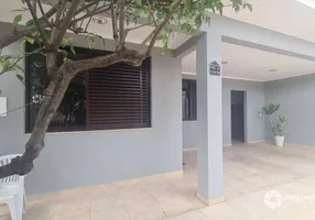 Foto 1 de Casa com 3 Quartos à venda, 200m² em Taguatinga Sul, Taguatinga