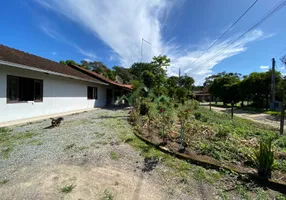 Foto 1 de Fazenda/Sítio com 4 Quartos à venda, 189m² em Pinheiros, Balneário Barra do Sul