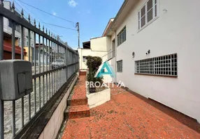 Foto 1 de Sobrado com 3 Quartos à venda, 250m² em Vila Bastos, Santo André