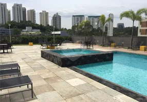 Foto 1 de Apartamento com 2 Quartos à venda, 57m² em Panamby, São Paulo