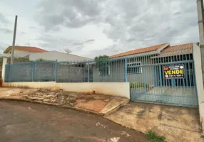 Foto 1 de Casa com 3 Quartos à venda, 119m² em Centro, Rolândia