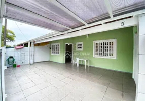 Foto 1 de Casa com 2 Quartos à venda, 63m² em Brejatuba, Guaratuba